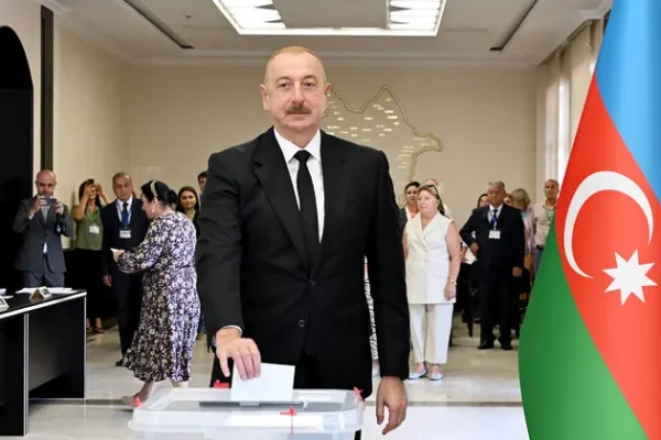 Le choix de Baku pour l’organisation du COP29 récompense le dictateur azéri Ilham Aliyev